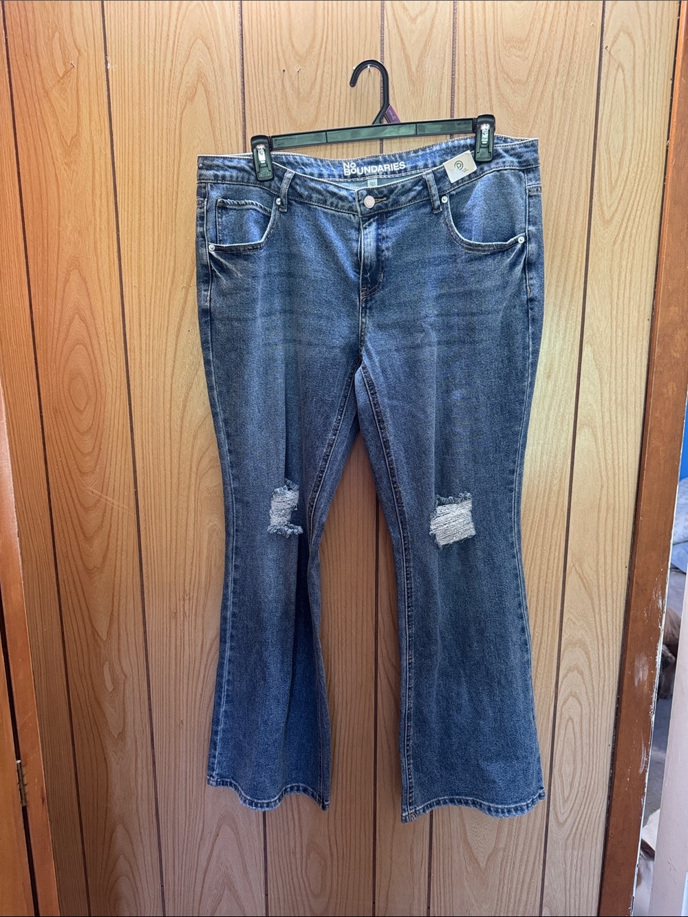 No Boundaries Women's‎ Dark Blue Distressed Flare Jeans